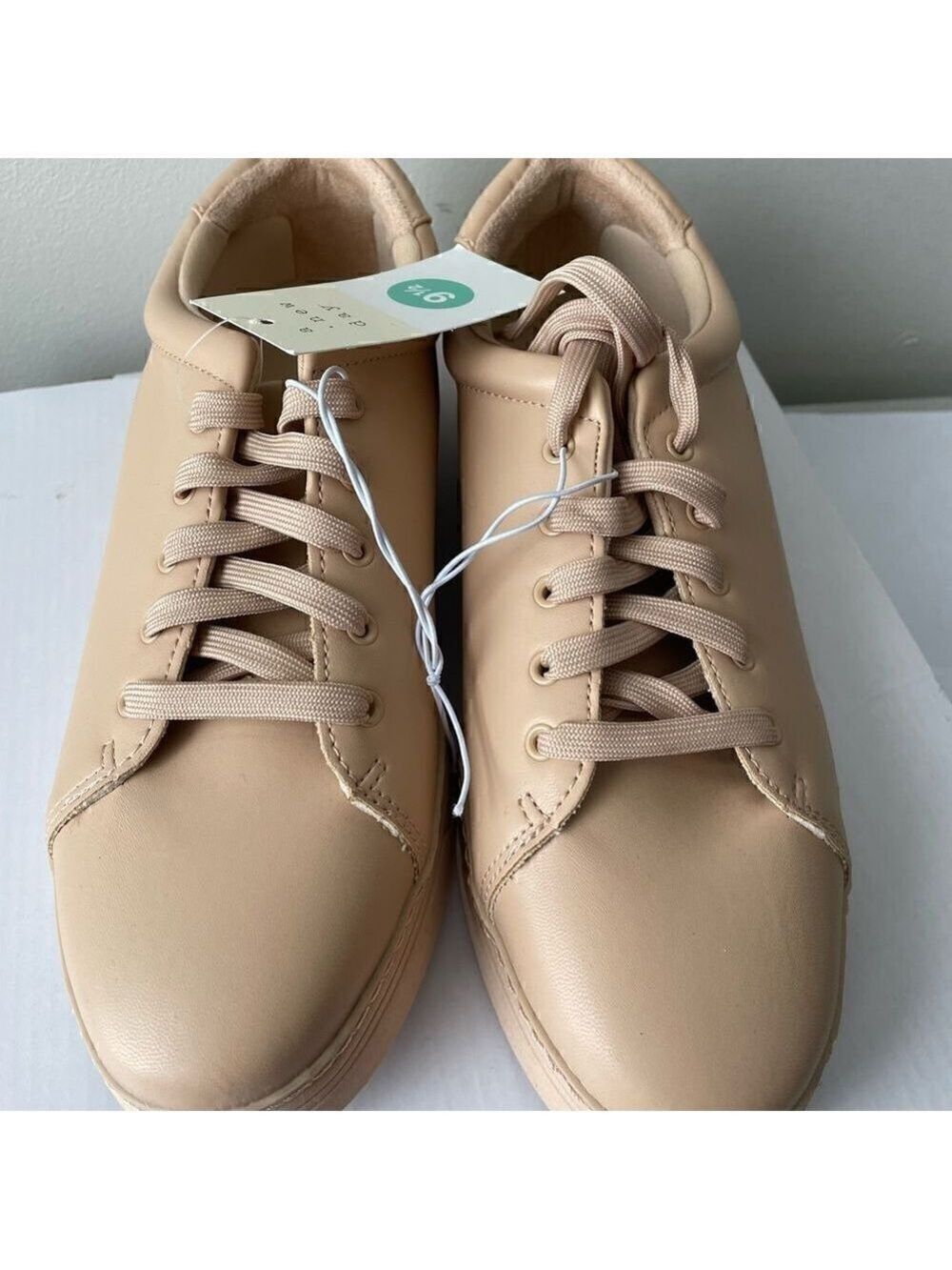A New Day Women's Beige Lace Up Low Top Sneakers Size 9.5 - Picture 5 of 7